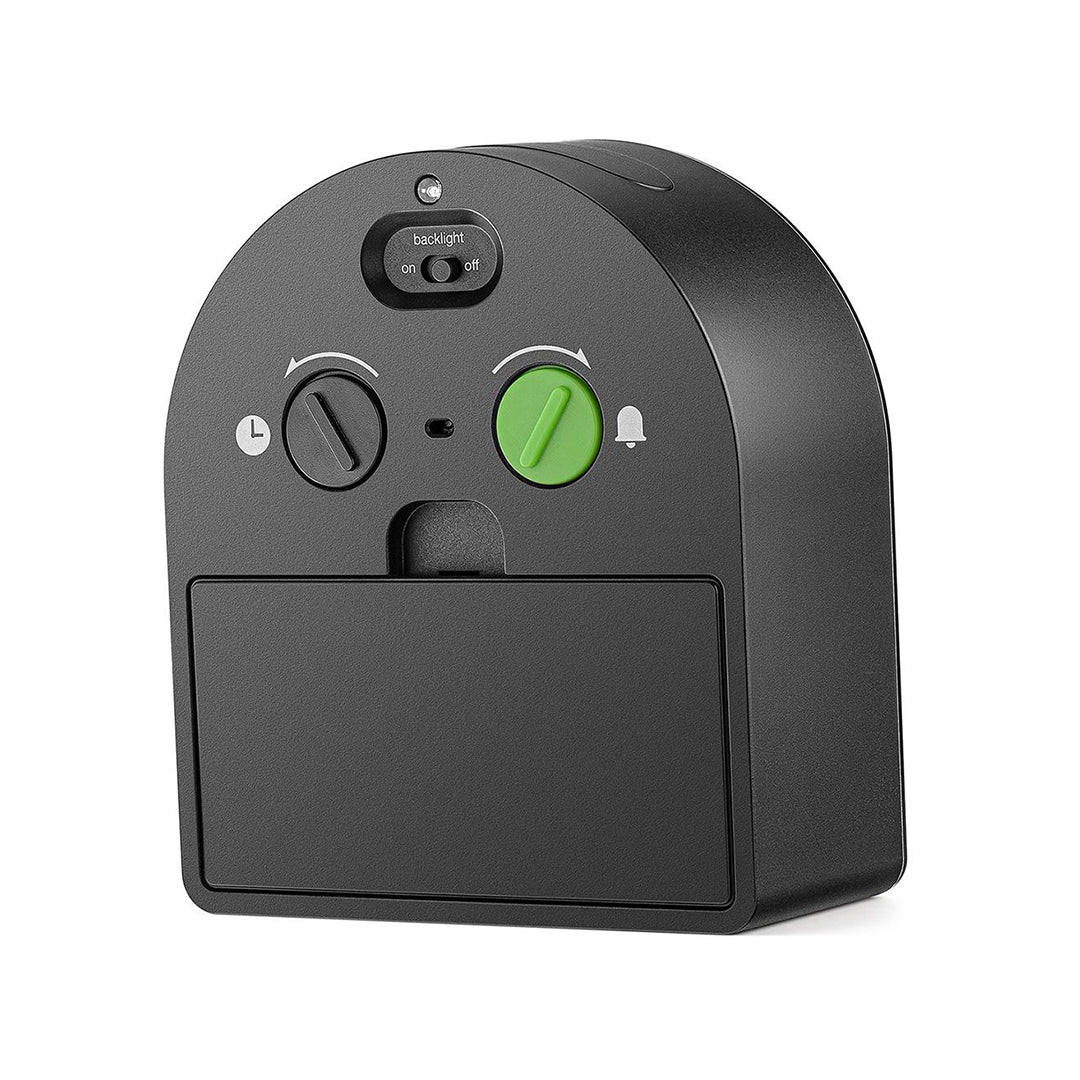 BC22B Analog Alarm Clock – Continuous Backlight & Snooze